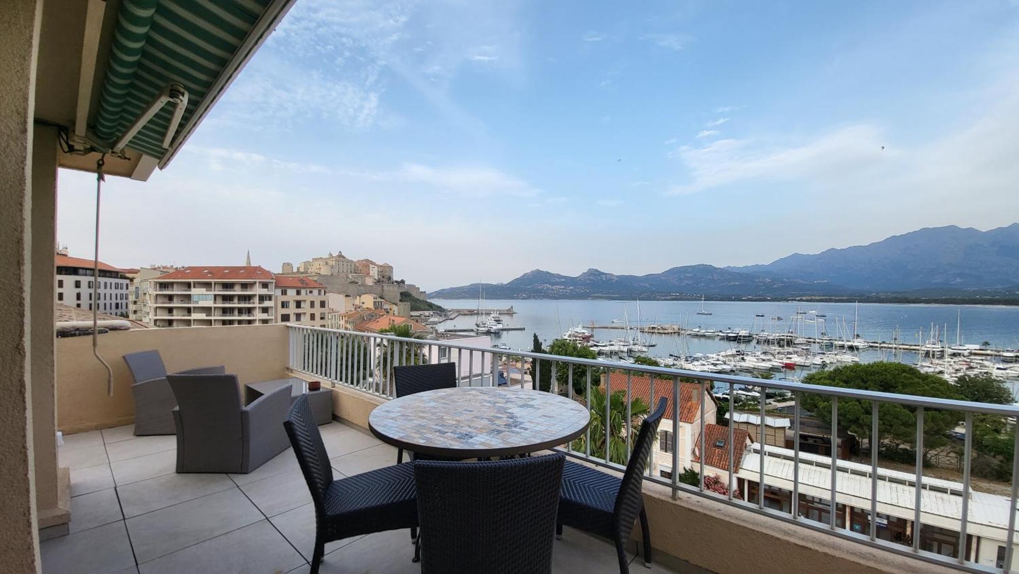 Appartement Sur La Baie, En Centre Ville Calvi  Dış mekan fotoğraf